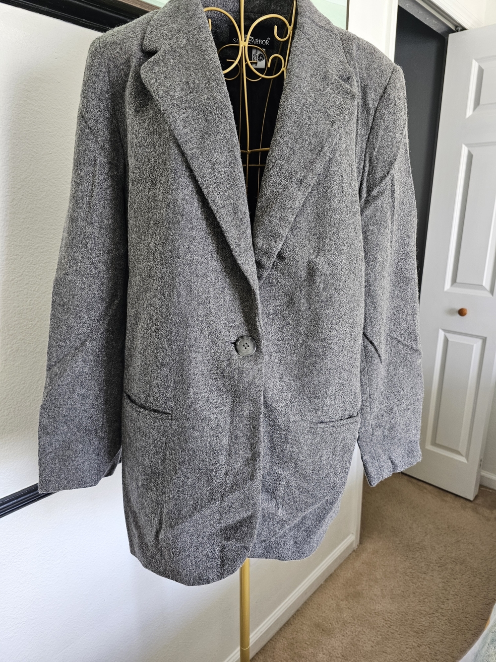 Women’s Sag Harbor Gray Wool Rich Blend Blazer